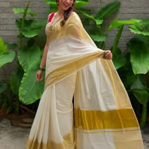 Tiny temple wide kasavu border Balaramapuram cotton kasavu saree full view